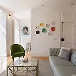 Guestready - Gorgeous 3br Near Time Out Market Апартаменти *
