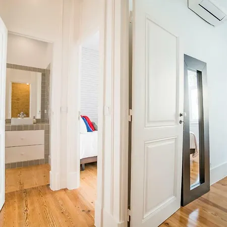 Guestready - Gorgeous 3Br Near Time Out Market Apartman Lisboa