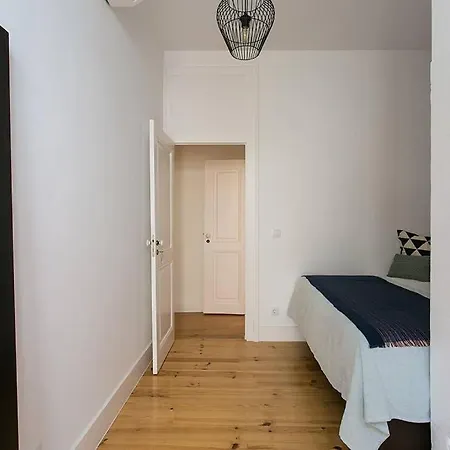Guestready - Gorgeous 3br Near Time Out Market * Lizbona
