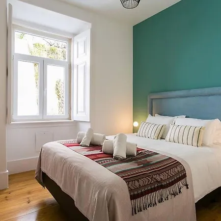 Guestready - Gorgeous 3br Near Time Out Market Лісабон
